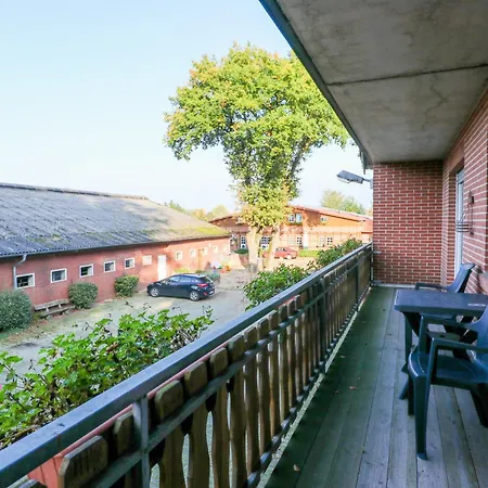 Apartment Familienhof Brüning - Hofblick Meppen